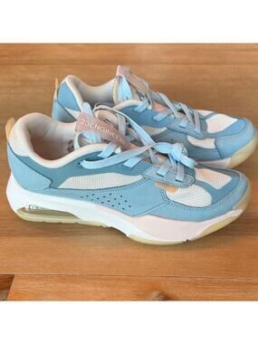 Nike Women’s Jordan Air 200e Sneakers. Summit White, Worn Blue and Atmosphere